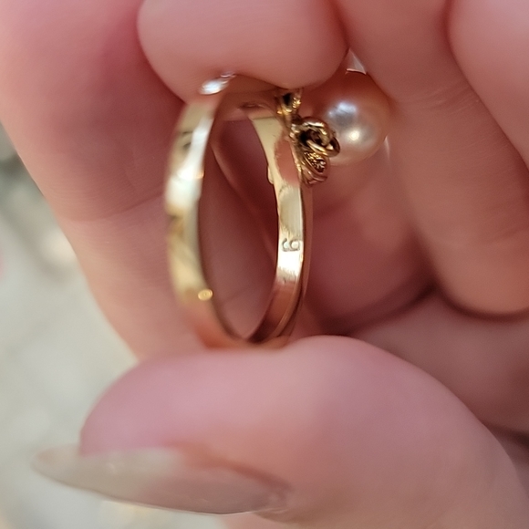 Pearl Rhinestone Bow Necklace Earring Ring Set Hong Kong - Picture 5 of 8